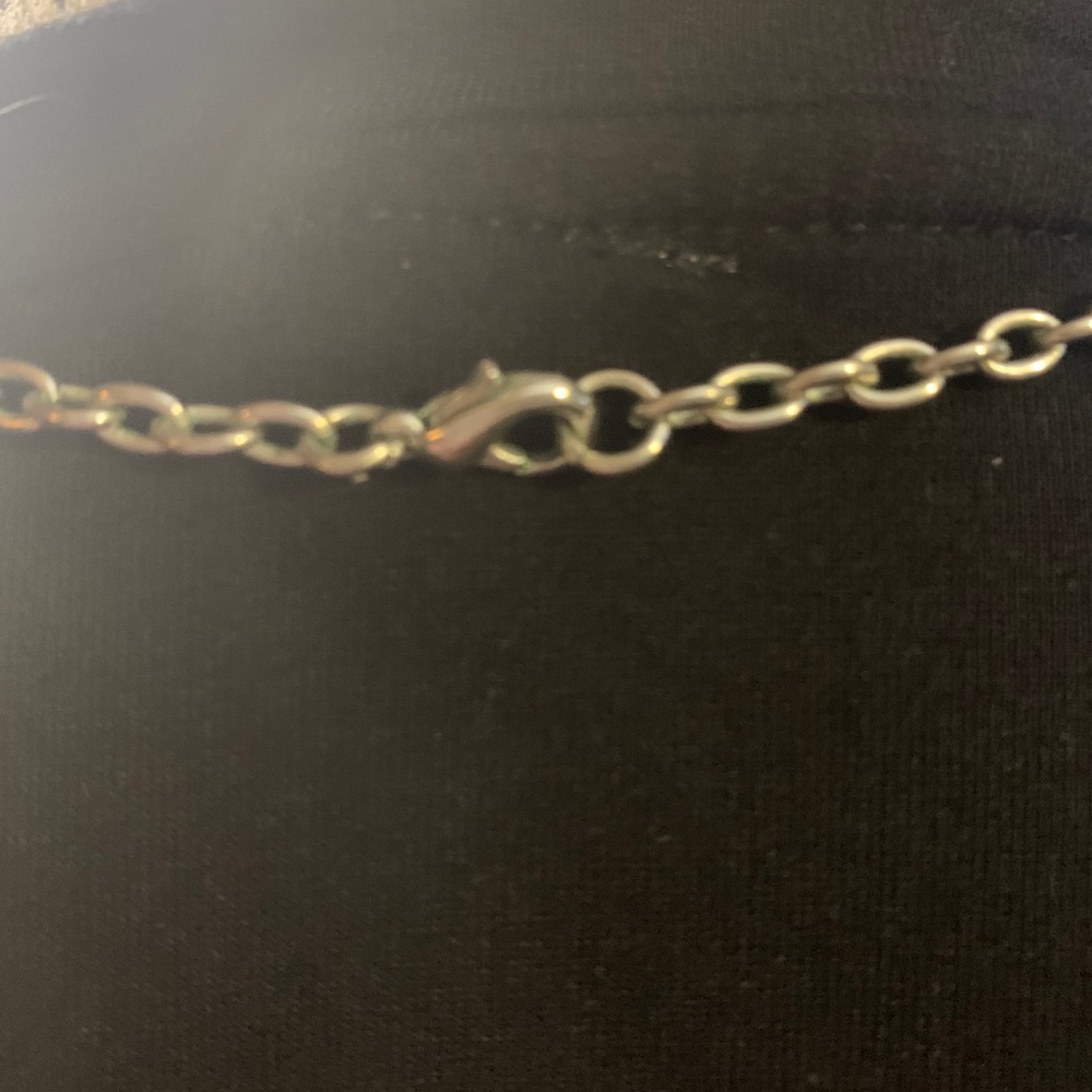 Long Necklace - Picture 3 of 8